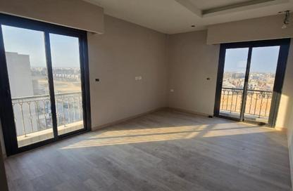 (بنتهاوس  (روف - 4 غرف نوم - 3 حمامات للايجار في فيلدج ويست - كمبوندات الشيخ زايد - الشيخ زايد - الجيزة
