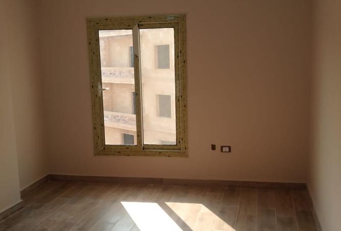 100926332 - Property Main Image