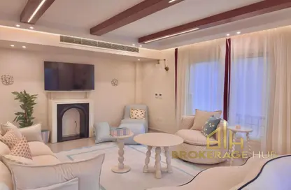 Apartment - 3 Bedrooms - 2 Bathrooms for rent in Stone Residence - 5th Settlement Compounds - The 5th Settlement - New Cairo City - Cairo