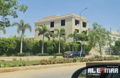 بناية كاملة - استوديو - 8 حمامات للايجار في دارا جاردنز - التوسعات الشمالية - مدينة 6 أكتوبر - الجيزة