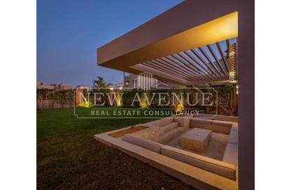 Villa - 5 Bedrooms - 5 Bathrooms for sale in Mivida - 5th Settlement Compounds - The 5th Settlement - New Cairo City - Cairo