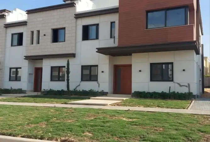 120353160 - Property Image 3