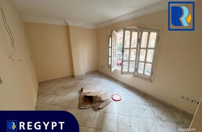 Office Space - 6 Bedrooms - 2 Bathrooms for rent in Al Laselky St. - El Laselky - New Maadi - Hay El Maadi - Cairo
