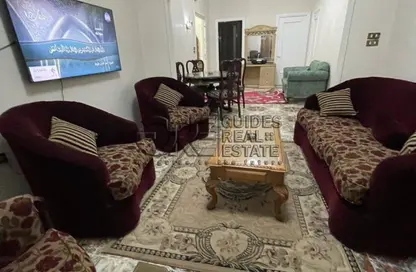 شقة - 3 غرف نوم - 1 حمام للبيع في ميدان الباشا - الروضة - حي المنيل - القاهرة