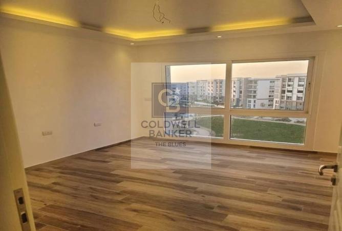 62404402 - Property Main Image