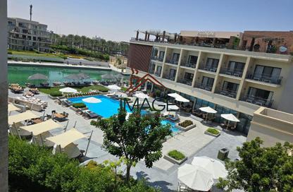 Chalet - 2 Bedrooms - 3 Bathrooms for sale in Hacienda Bay - Sidi Abdel Rahman - North Coast