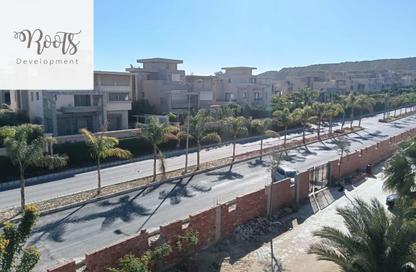 منزل مزدوج - 6 غرف نوم - 6 حمامات للبيع في فرست هايتس - محور 26 يوليو - مدينة 6 أكتوبر - الجيزة