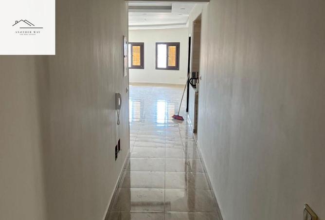 8648940 - Property Image 3