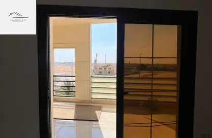 Apartment - 3 Bedrooms - 3 Bathrooms for rent in El Yasmeen 3 - El Yasmeen - New Cairo City - Cairo