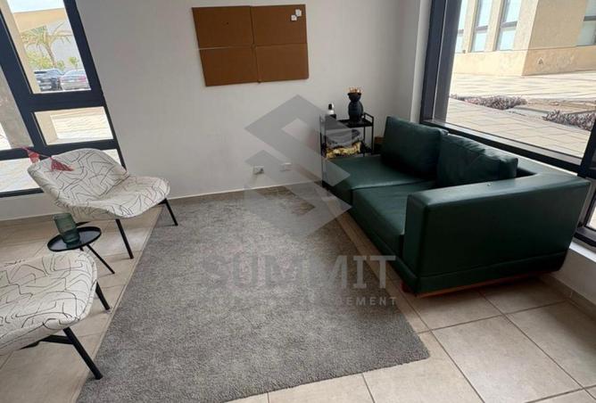 98819715 - Property Image 2