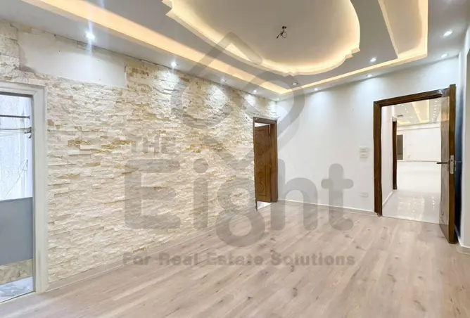 115430067 - Property Image 3
