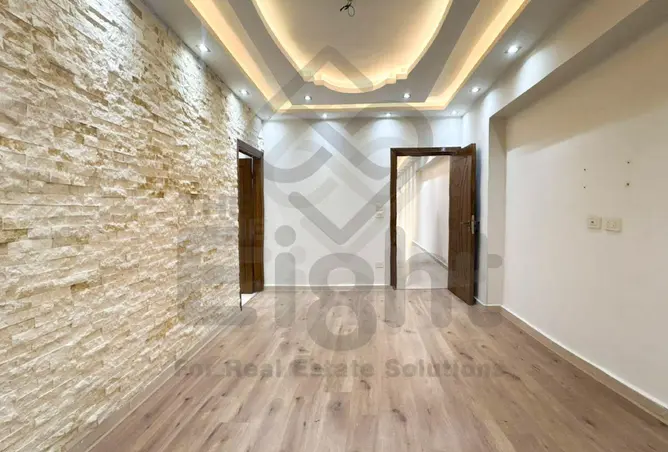 115430067 - Property Image 2