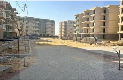 Apartment - 3 Bedrooms - 4 Bathrooms for sale in Green 6 - 6 October Compounds - 6 October City - Giza