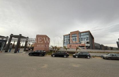 Office Space - Studio - 1 Bathroom for rent in Three Sixty - 5th Settlement Compounds - The 5th Settlement - New Cairo City - Cairo