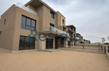 Townhouse - 4 Bedrooms - 5 Bathrooms for sale in Sodic West - Sheikh Zayed Compounds - Sheikh Zayed City - Giza