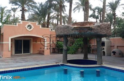 فيلا - 7 غرف نوم - 6 حمامات للايجار في جرانة - طريق مصر اسكندرية الصحراوي - مدينة 6 أكتوبر - الجيزة