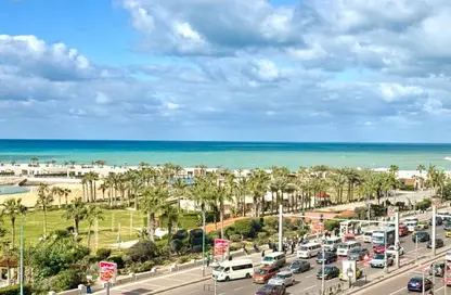 شقة - 2 غرف نوم - 2 حمامات للايجار في سان ستيفانو - حي شرق - الاسكندرية