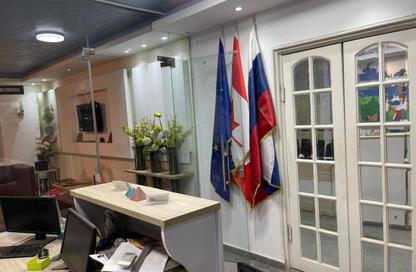 مساحات مكتبية - 3 غرف نوم - 1 حمام للايجار في شارع صلاح سالم - روكسي - مصر الجديدة - القاهرة