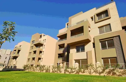 Apartment - 2 Bedrooms - 2 Bathrooms for sale in Palm Hills Village Gate - South Investors Area - New Cairo City - Cairo