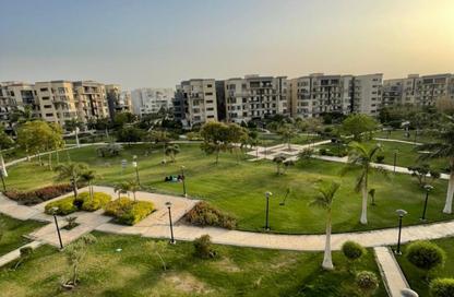 شقة - 3 غرف نوم - 2 حمامات للايجار في B8 - مدينتي - القاهرة