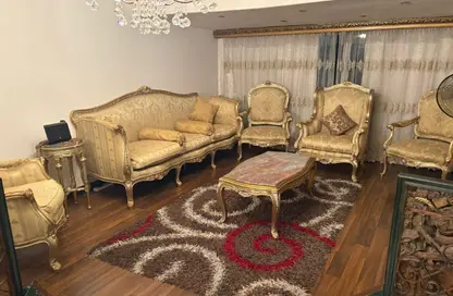 شقة - 3 غرف نوم - 1 حمام للبيع في شارع الاندلس - روكسي - مصر الجديدة - القاهرة