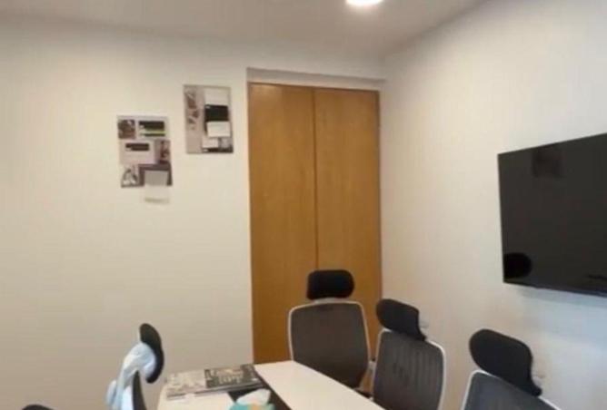 73772943 - Property Image 2