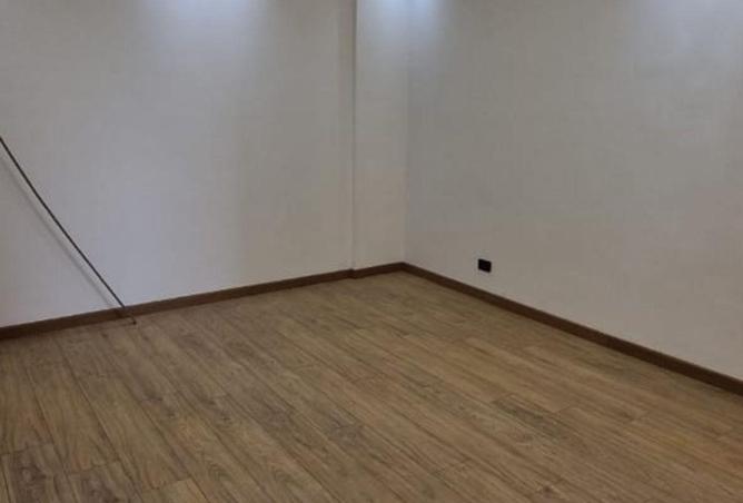 74039385 - Property Main Image