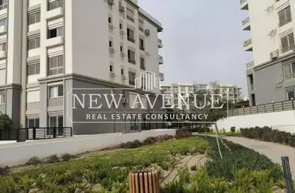 Apartment - 3 Bedrooms - 3 Bathrooms for sale in Garden Residence - Hyde Park - New Cairo City - Cairo