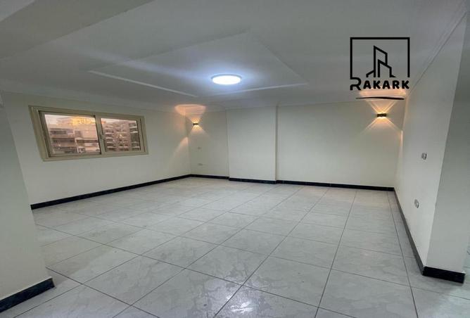 8664133 - Property Image 2