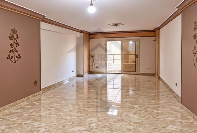 107684164 - الصورة الرئيسية للعقار