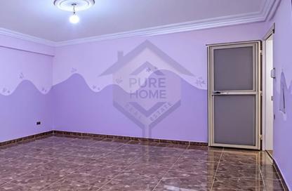 Apartment - 3 - 1 for sale in Tiba St. - Cleopatra - Hay Sharq - Alexandria
