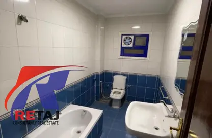 مساحات مكتبية - 5 غرف نوم - 2 حمامات للايجار في شارع ذاكر حسين - الحديقة الدولية - الحي السابع - مدينة نصر - القاهرة