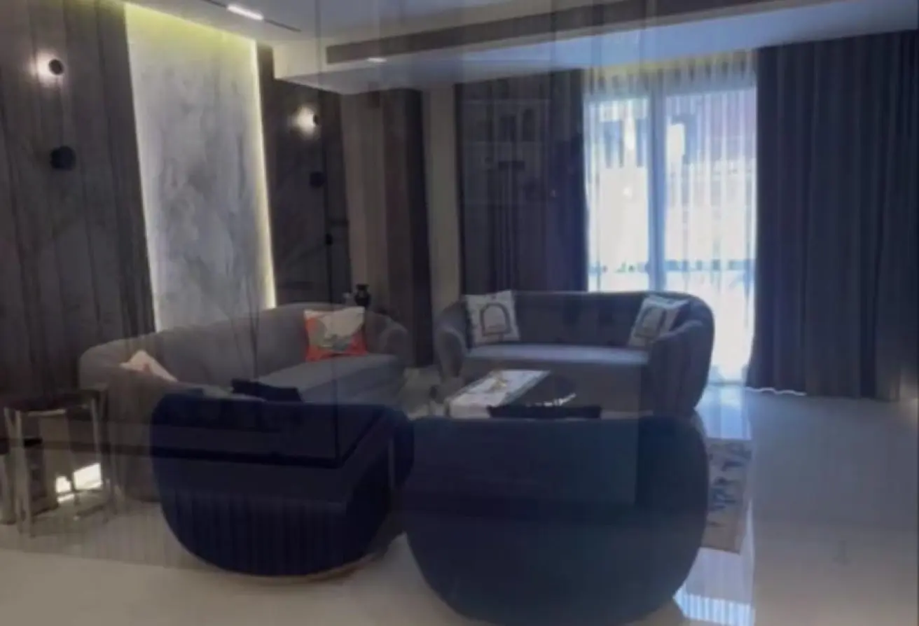 117009002 - Property Main Image