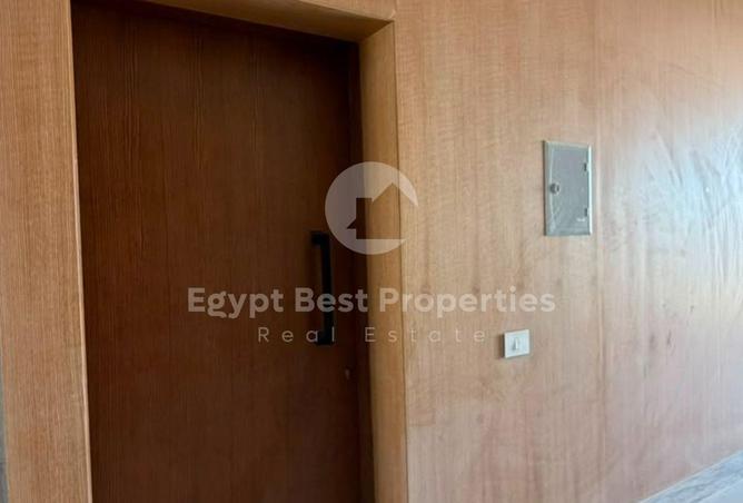 98835781 - Property Image 3