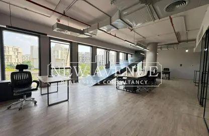 Office Space - 3 Bedrooms - 1 Bathroom for rent in Eastown - 5th Settlement Compounds - The 5th Settlement - New Cairo City - Cairo