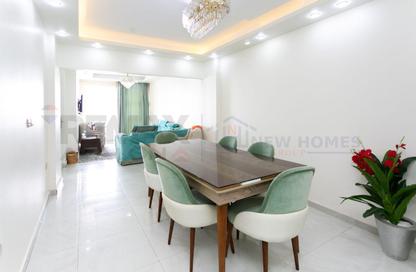 Apartment - 2 Bedrooms - 2 Bathrooms for sale in Laurent - Hay Sharq - Alexandria