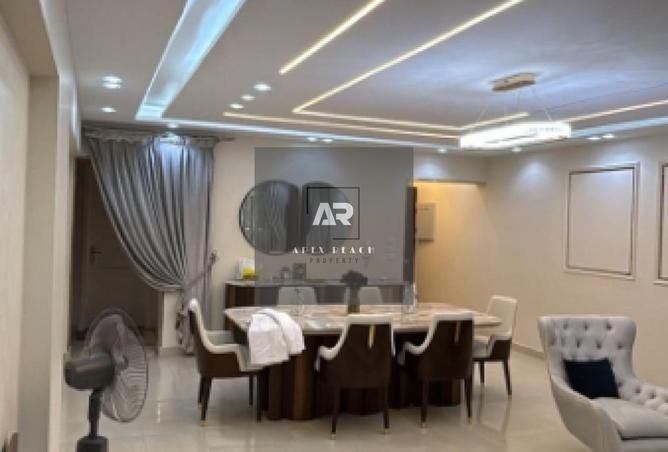 8704878 - Property Image 3