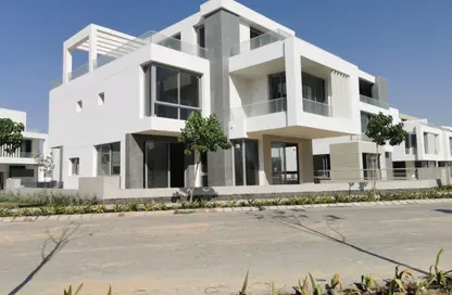 فيلا - 5 غرف نوم - 6 حمامات للبيع في نيو جيزة - طريق مصر اسكندرية الصحراوي - مدينة 6 أكتوبر - الجيزة