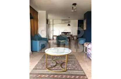 شقة - 3 غرف نوم - 2 حمامات للبيع في شارع ابن الاخشيد - الدقي - الجيزة