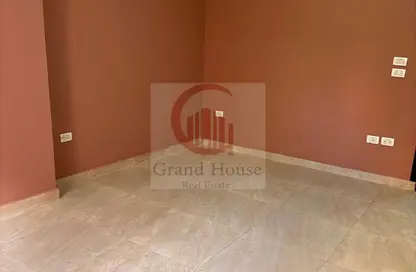 Apartment - 3 Bedrooms - 3 Bathrooms for rent in El Banafseg 4 - El Banafseg - New Cairo City - Cairo