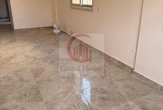 8572316 - Property Image 2