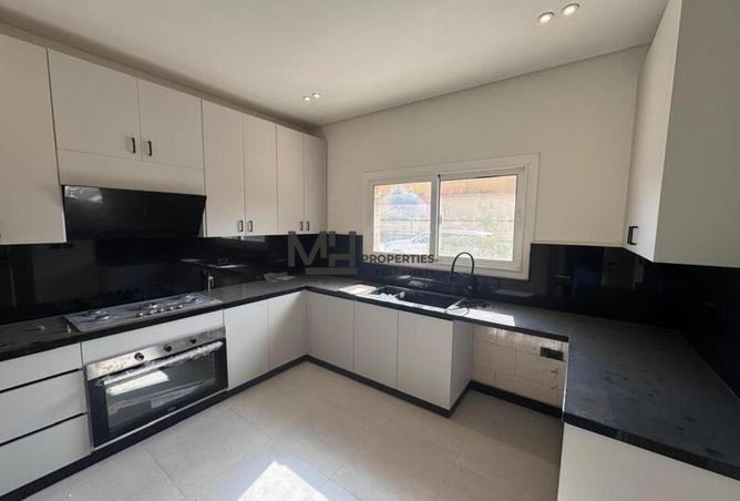 64126479 - Property Image 2