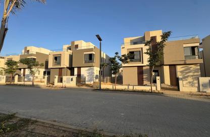 Villa - 5 - 6 for rent in The Crown - Cairo Alexandria Desert Road - 6 October City - Giza