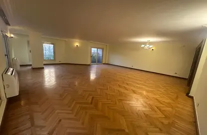 شقة - 4 غرف نوم - 3 حمامات للايجار في شارع 12 - المعادي - حي المعادي - القاهرة