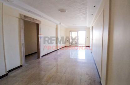 Apartment - 2 - 1 for sale in Suez Canal Road - Moharam Bek - Hay Wasat - Alexandria