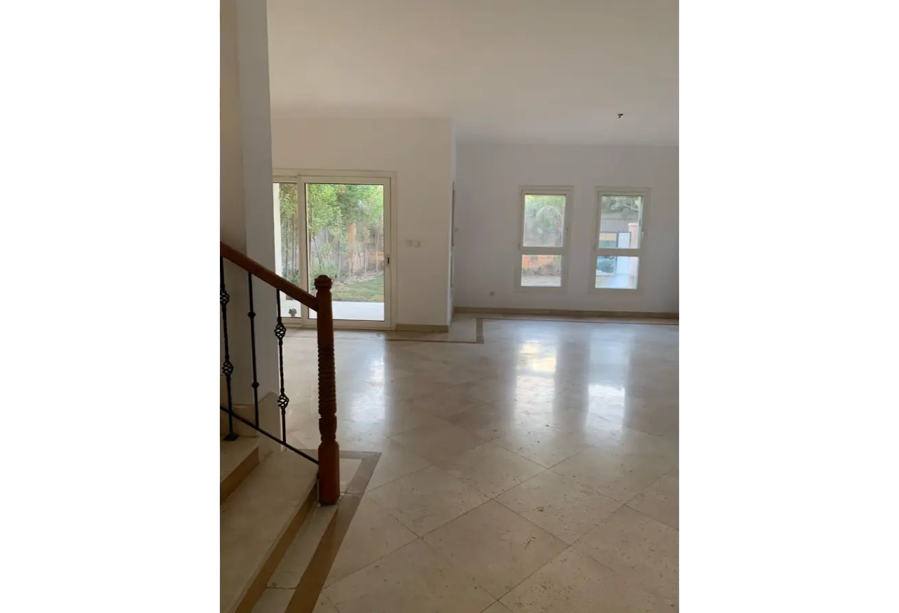104892658 - Property Main Image