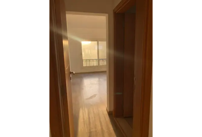 104892658 - Property Image 2