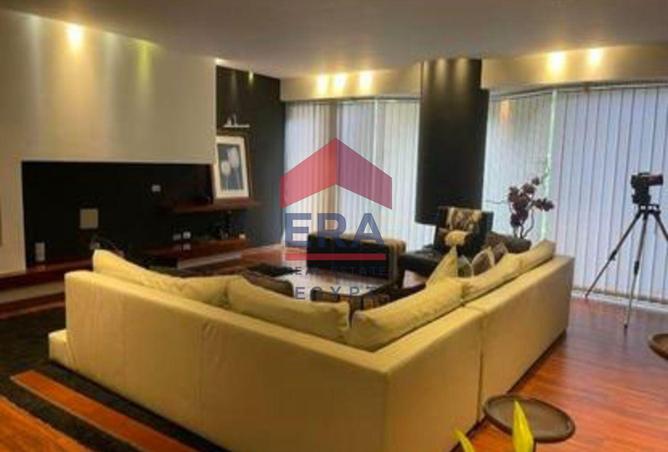 73490610 - Property Main Image