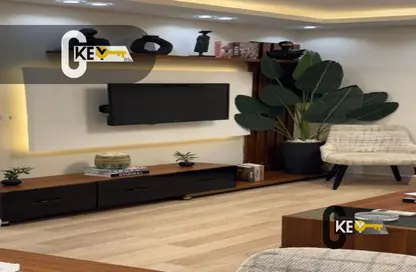 Apartment - 2 Bedrooms - 1 Bathroom for rent in El Rehab Extension - Al Rehab - New Cairo City - Cairo