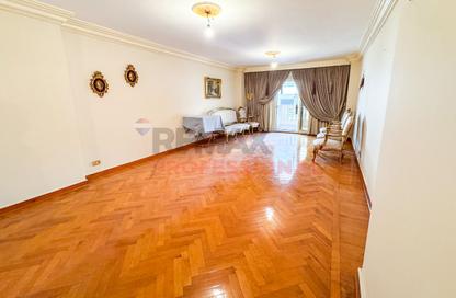 Apartment - 3 Bedrooms - 3 Bathrooms for sale in Abo Qir St - Laurent - Hay Sharq - Alexandria